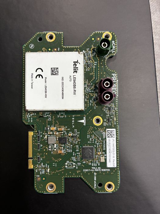 Tesla LTE модем (европейски) — Telit LE940B6-RW с eCALL — 350 €