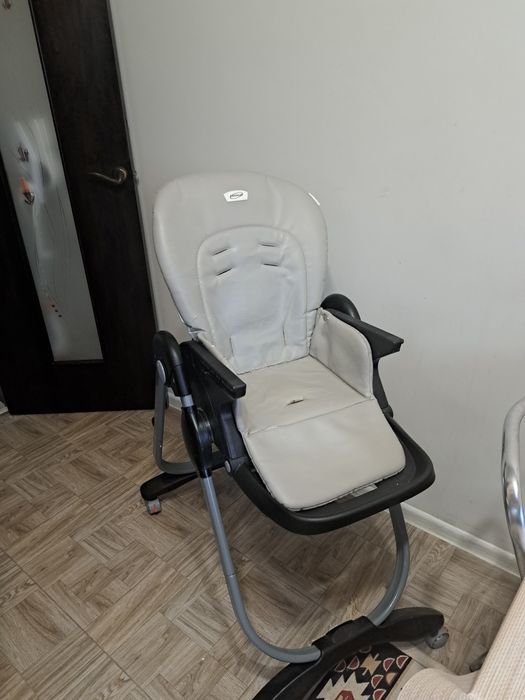 Стульчик для кормление teknum