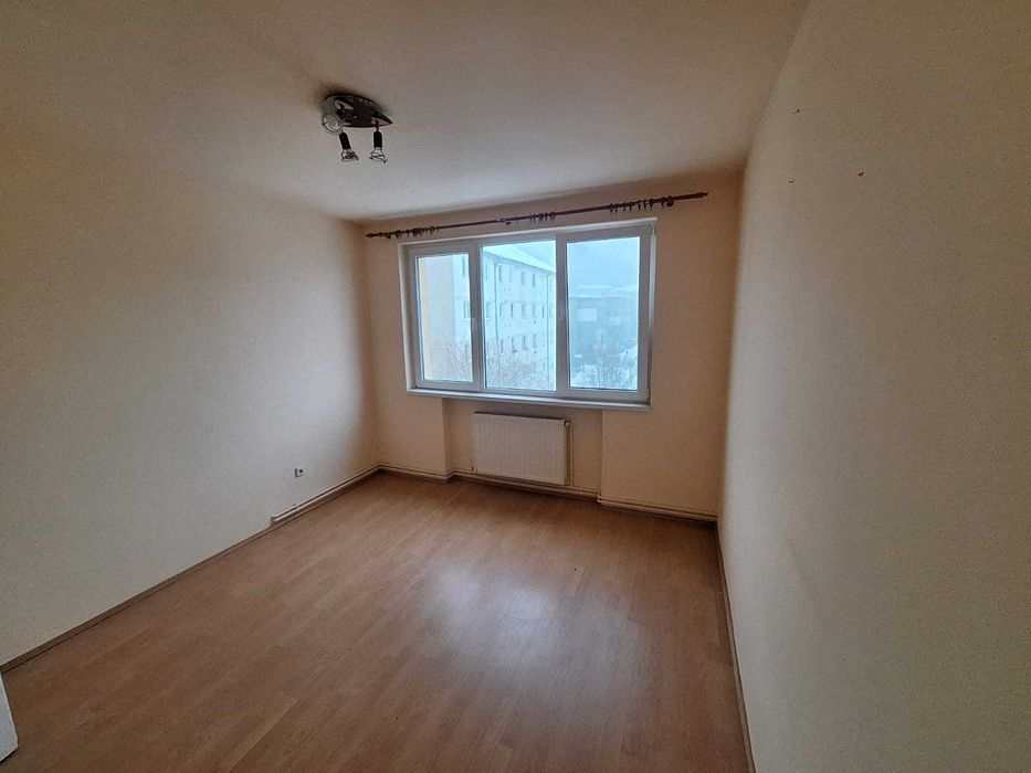 Apartament 4 camere, Medias 1 Decembrie nr. 21 bl. 11