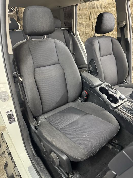 Платнен салон за Mercedes GLK X204