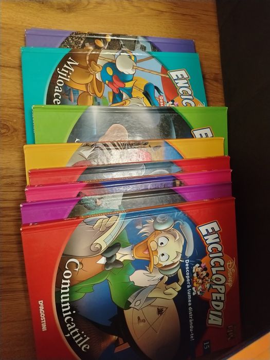 Lot 22 cărți Enciclopedia Disney