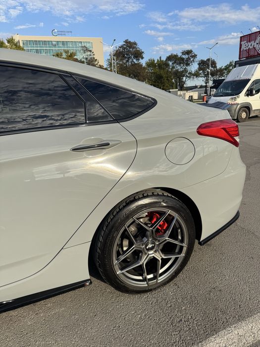 Hyundai i40 Фул екстри