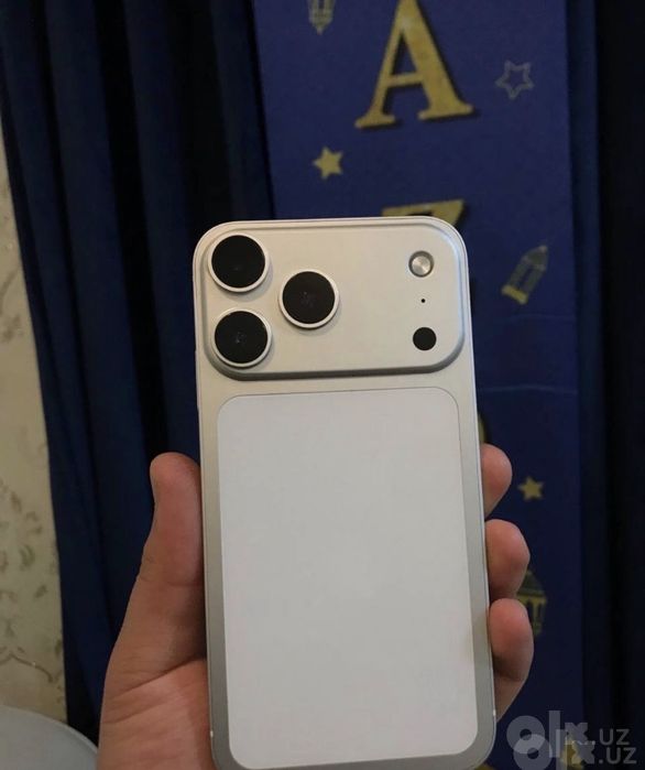 Iphone 11 17 pro korpusda