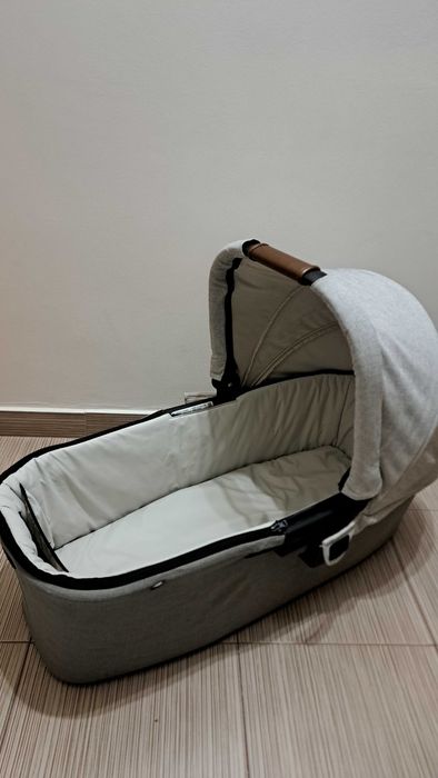 Landou Maxi-Cosi - achizitionat de nou, include reductori