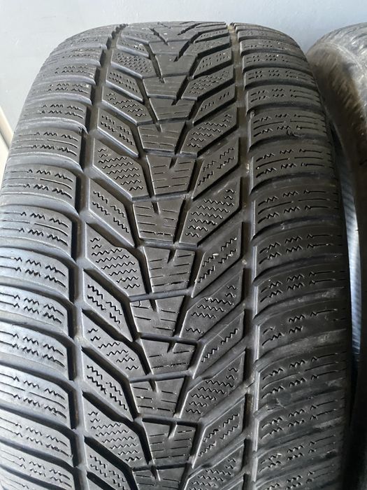 Set 2 anvelope iarna 285/45R21 Hankook I*Cept Evo 3 113W