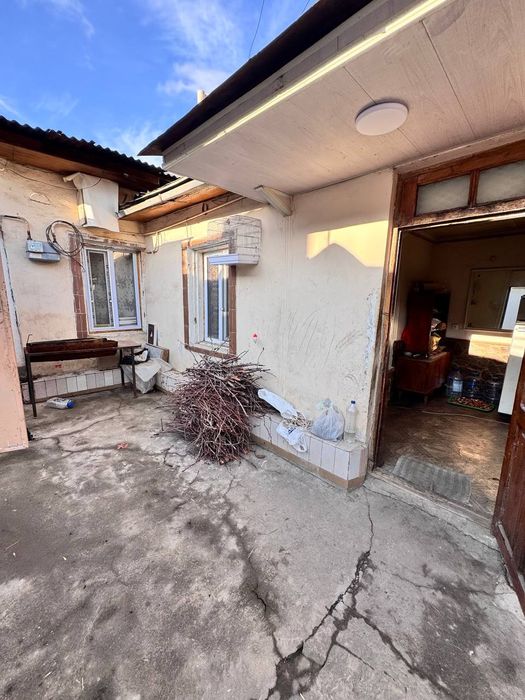 Миробод тумани Сумбула кўчасида 2,5 сотих 3 хонали уй сотилади