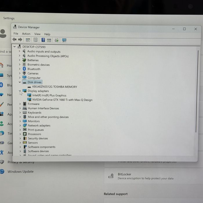 Microsoft Surface Book3 i7-1065G7 - SSD 512GB/8gb Ram - Ca Nou !!!