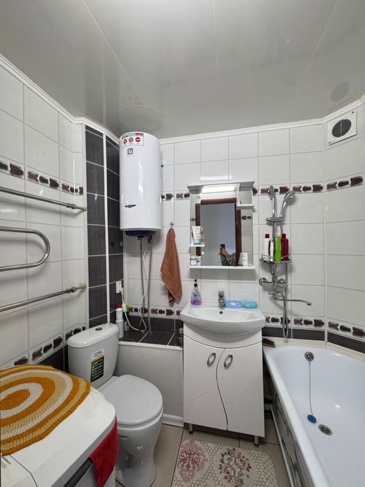 Продается 2х ком квартира