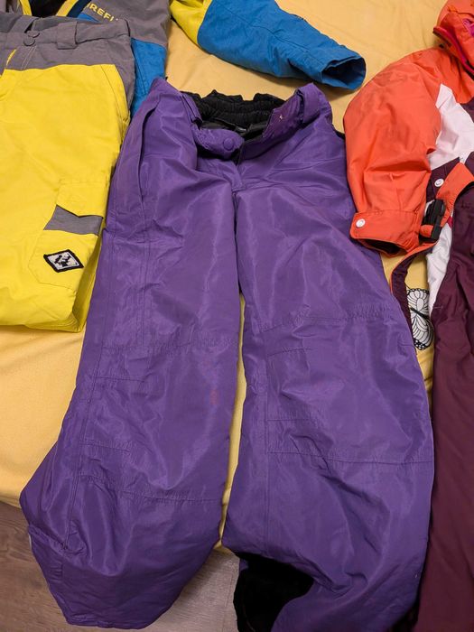 Costum/ combinezon/ pantaloni ski copii 10 -12 ani