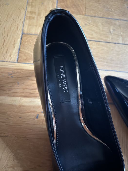 Обувки Nine West