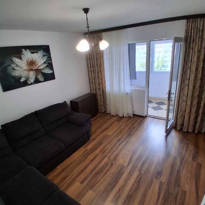 Proprietar Inchiriez apartament 2 camere Micro 19