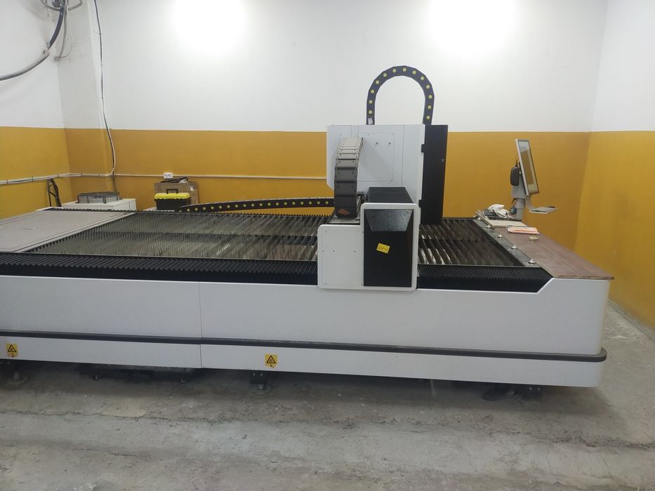 лазер ва листогиб хизмати