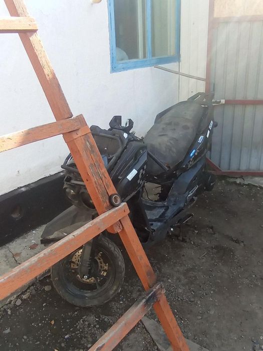 Продам мопед Танк
