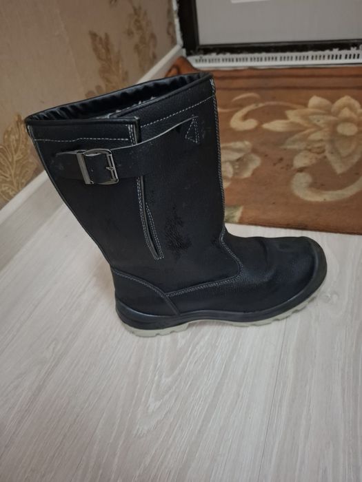 Продам сопоги на работу теплые