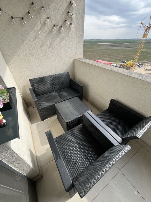 Set mobilier balcon/terasa modern si conpact