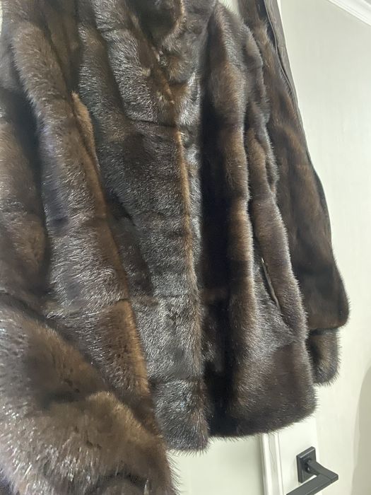 Норковая шуба продам