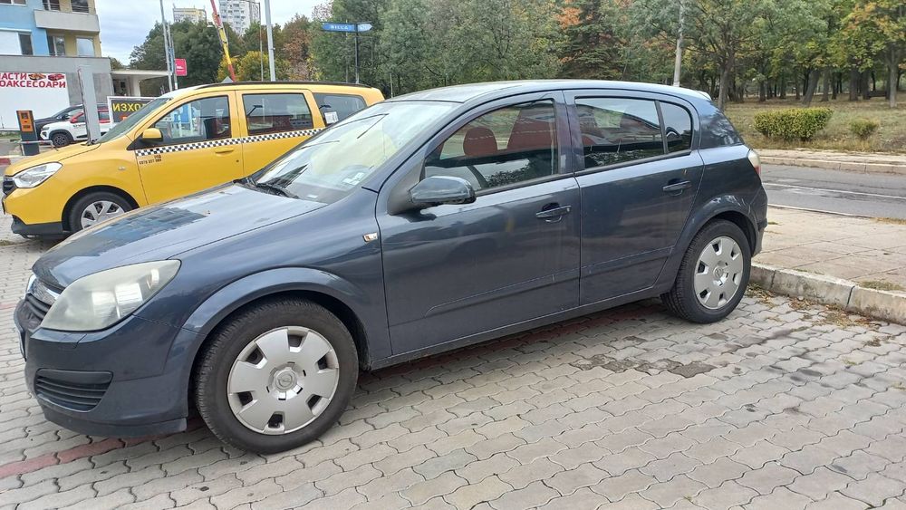 Продава се Опел Астра