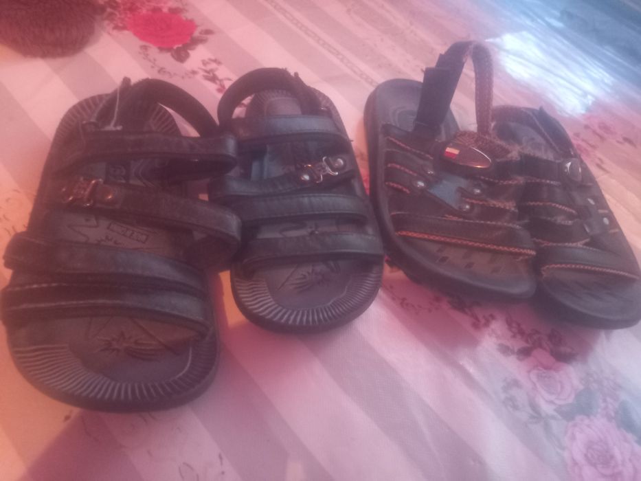 Продам новые детский обувь