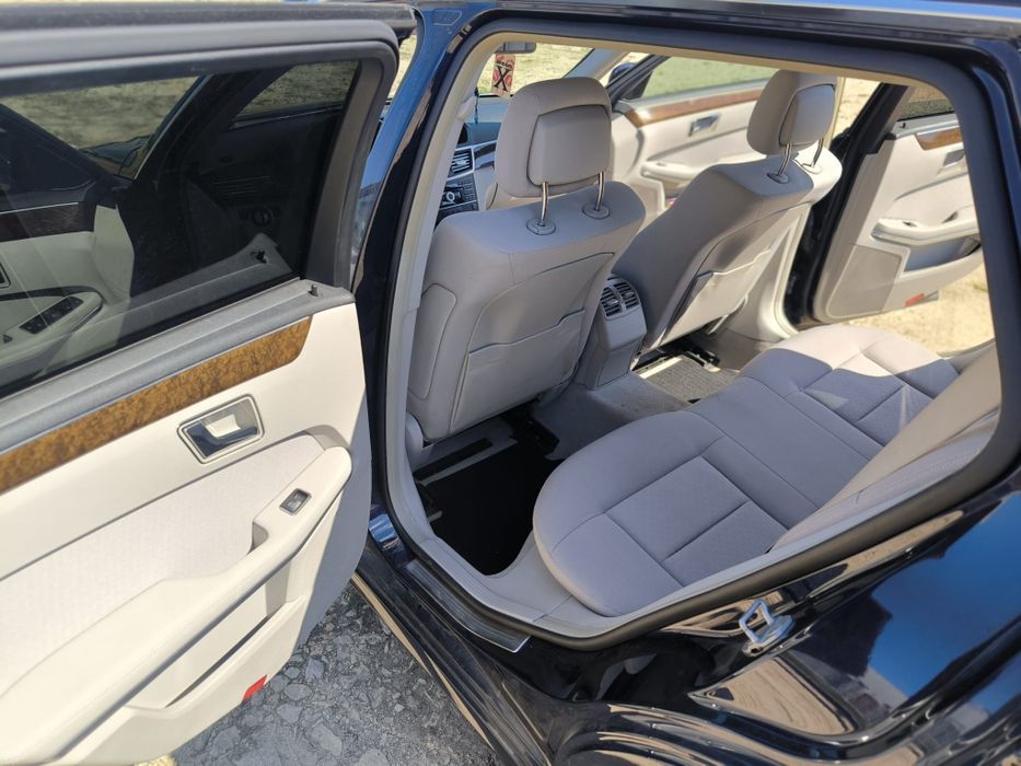 Мерцедес E220 CDI