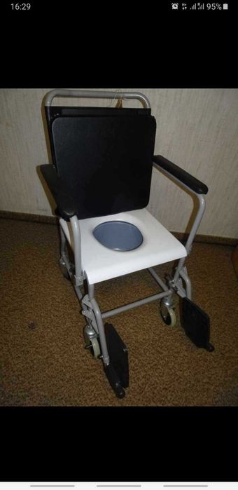 Scaun Cu Wc si Roti