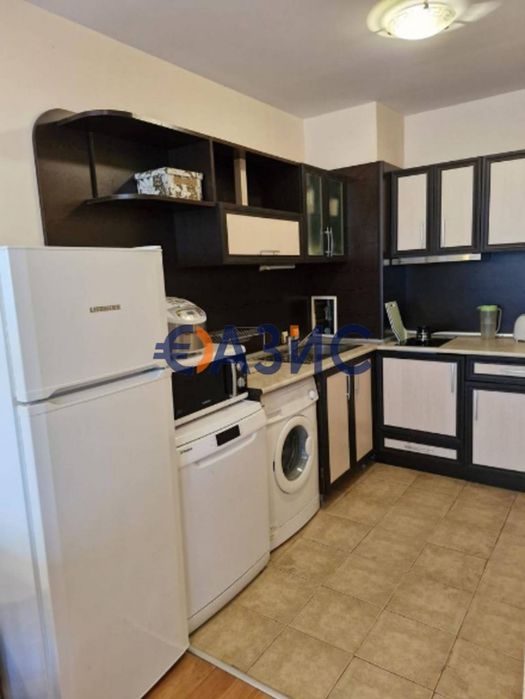 Продава се Хотел в Царево - 77 кв.м за 543 €/кв.м - Снимка #6
