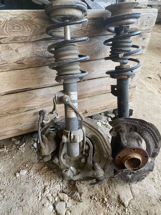 Амортисьори с шенкел от е87