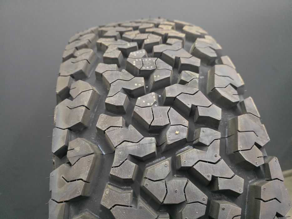 Нови Всесезонни гуми All Terrain 31х10.5х15  - Maxxis