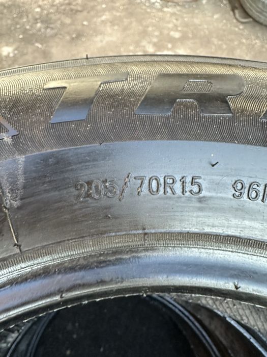 205/70/15 CRV комплект летний