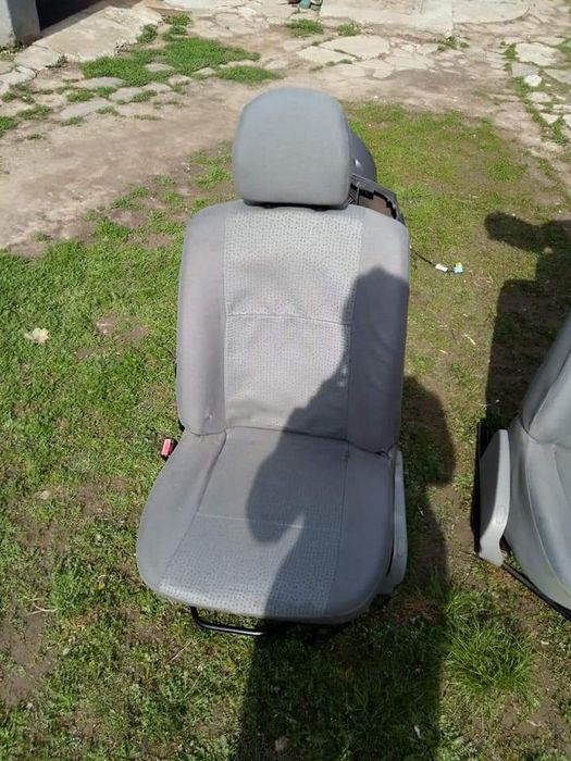 Vând piese Logan 1.4MPI an 2005