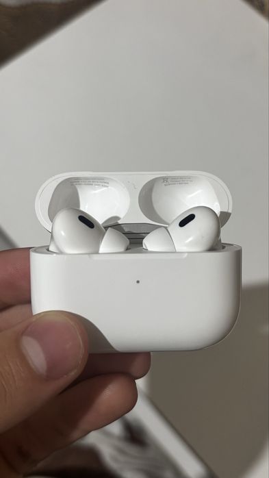 Наушники AirPods Pro 2nd generation