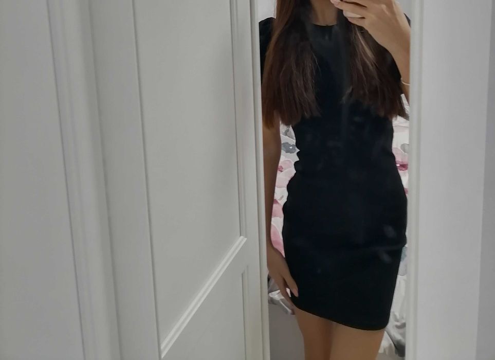 Черна рокля zara