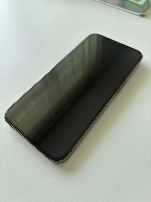 продам айфон 13 про