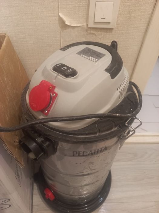 Пылесос строительный мощный