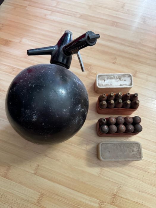 Sifon din metal cu capsule