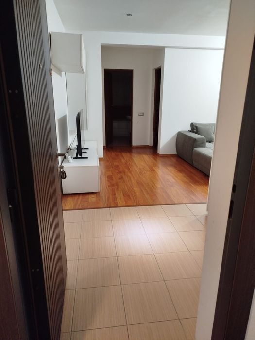 Apartament 2 cam de închiriat