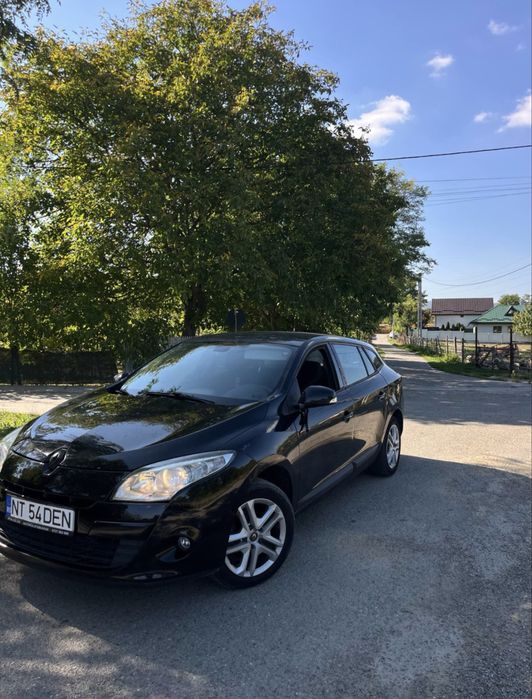 Vând renault megane