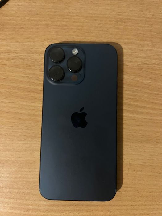 Iphone 15 про макс 88%