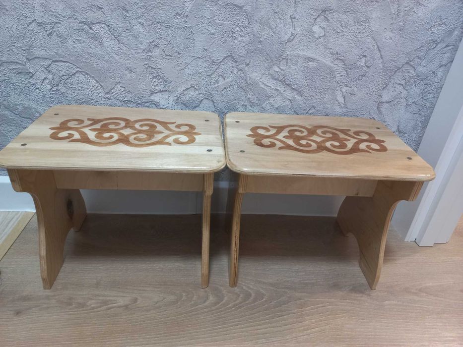 Стульчик (стул) для казахского стола