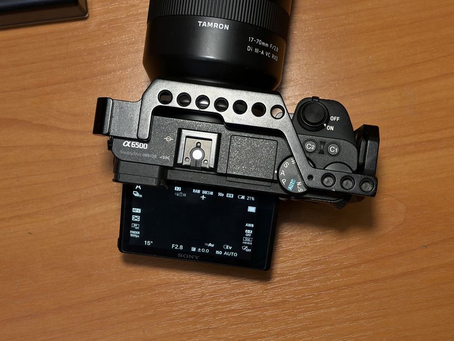 Sony a6500 + tamron 17-70 f2.8