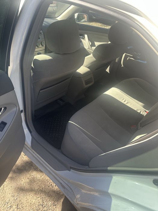 Продам срочно Тойоту Камри 40