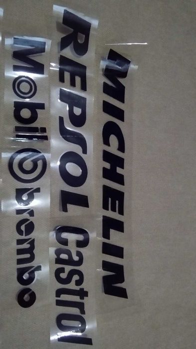 Тунинг стикер лепенка