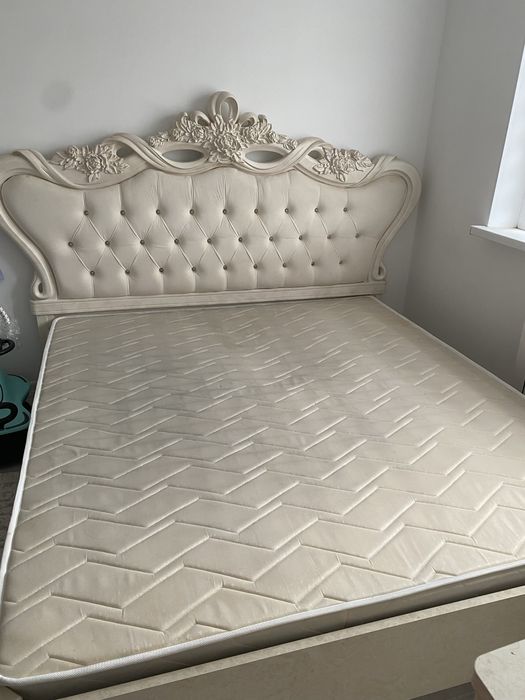 Диван сатылады