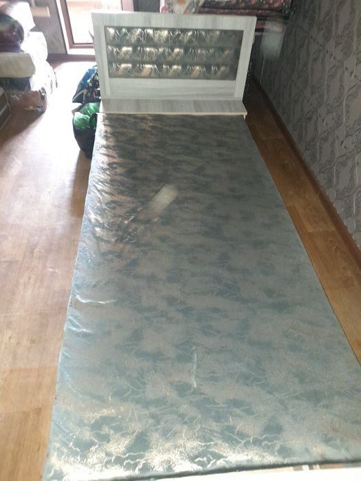 Спальный диван, бир кишилик