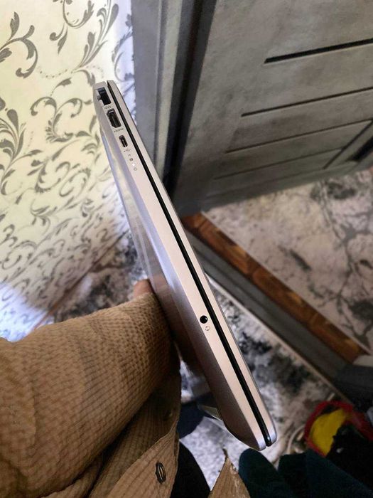 Hp kampyuter idyalni 320$ kelishamiz