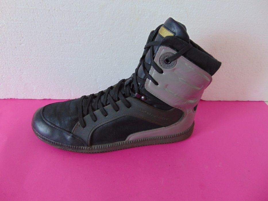 Emporio Armani номер 42.5 Оригинални мъжки кецове