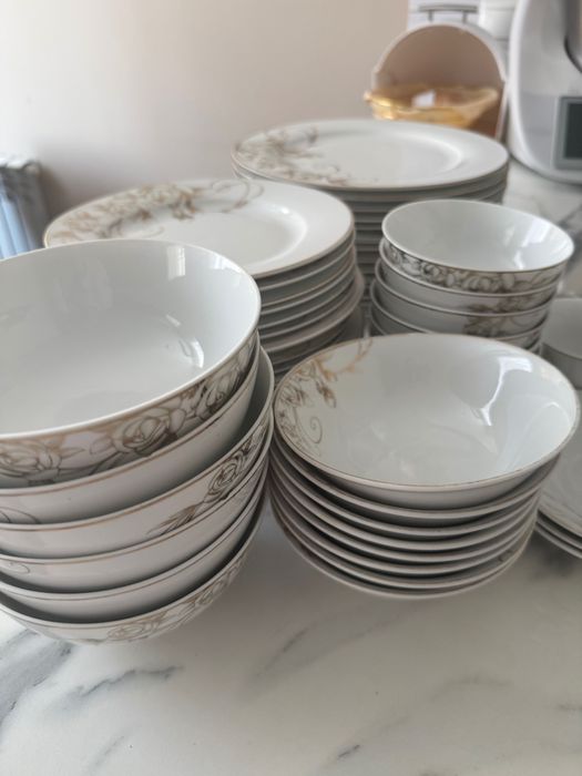 Отдам даром посуду