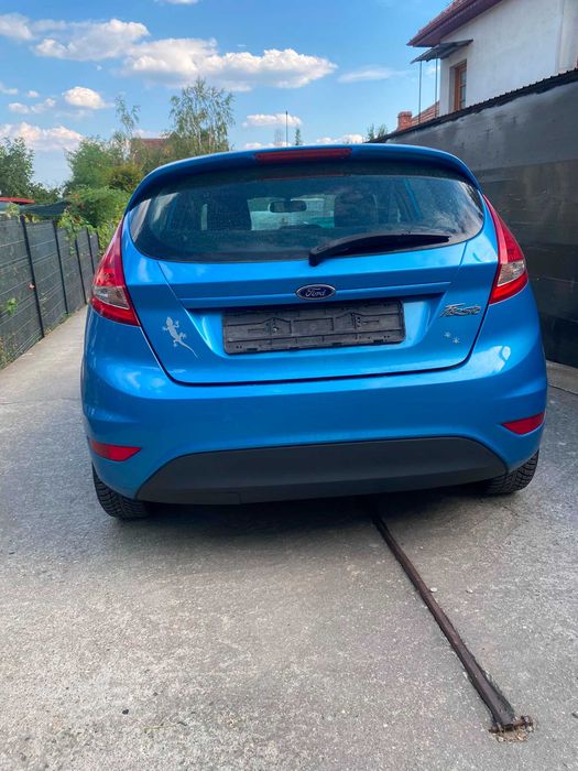 FORD Fiesta 2010 — imagine 2