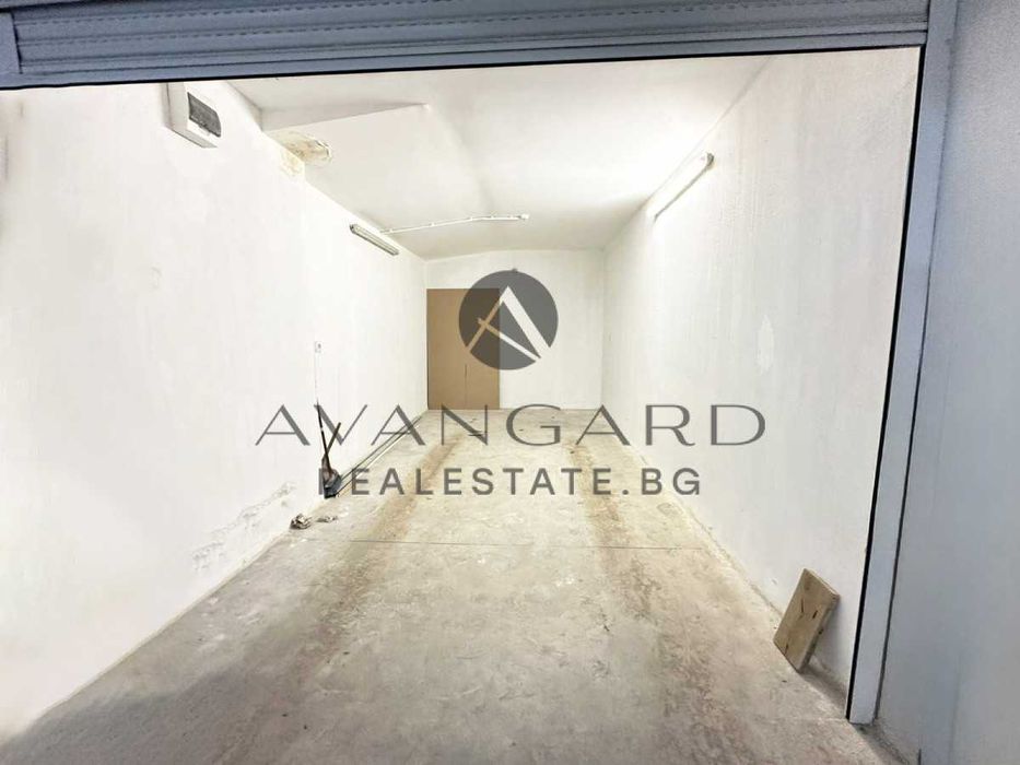Продава се Двустаен апартамент в Пловдив, Кючук Париж - 65 кв.м за 1083 €/кв.м - Снимка #11