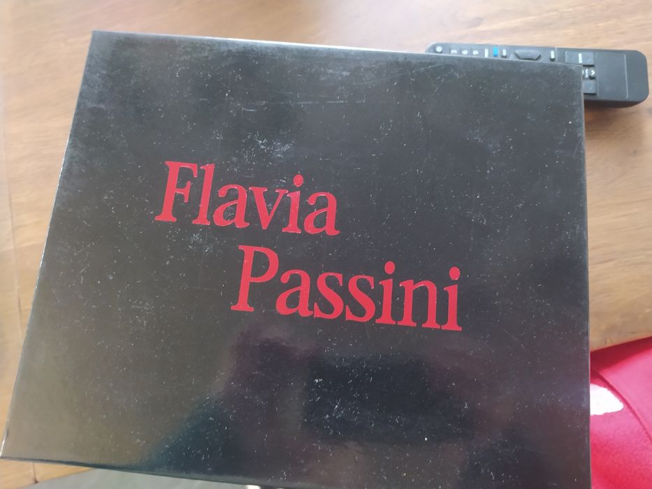 Vând ghete Flavia Passini