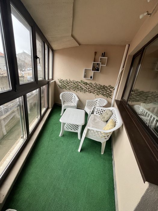 Дава се под наем Тристаен апартамент в Шумен, 5-ти полк - 75 кв.м за 357 € - Снимка #5